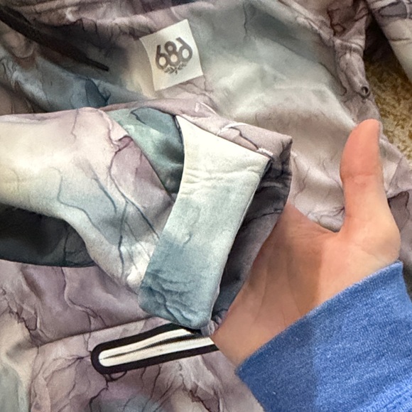 686 women’s marble anorak Jacket - Picture 5 of 8